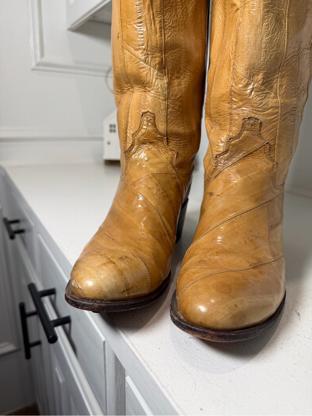 Vintage Justin Eel Skin Cowboy Boots Women's 6B Made in USA Tan Exotic Leather - Picture 4 of 10